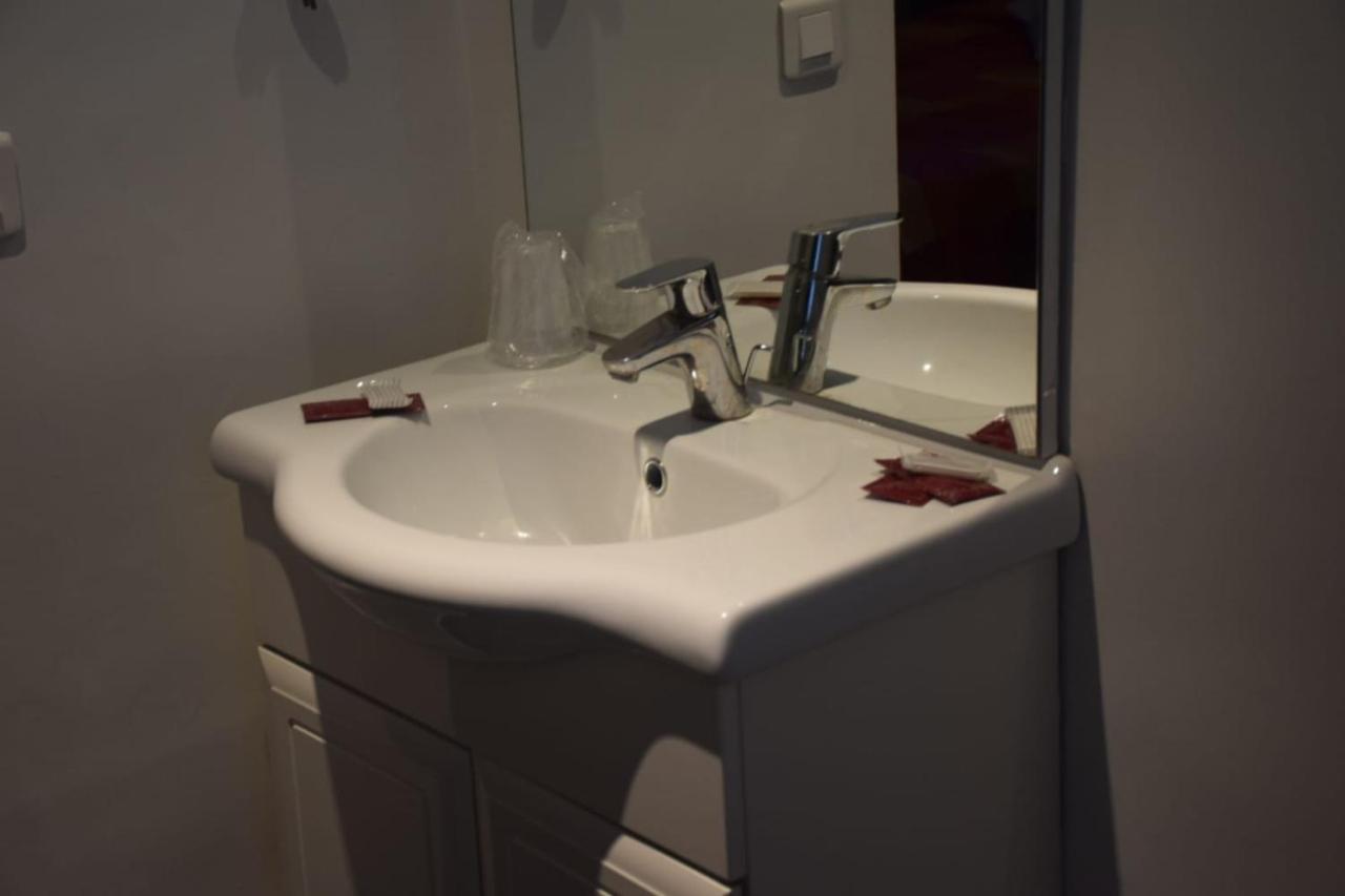 Hôtel Résidence Champerret Levallois-Perret Esterno foto
